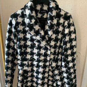 NEW W/TAGS -A. Byer Black and White check Dress Coat !
